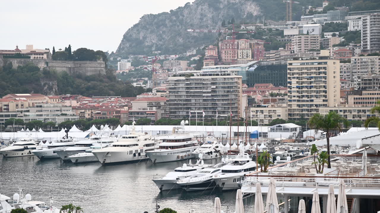 Satama veneineen ja Monaco, Monte Carlon alue