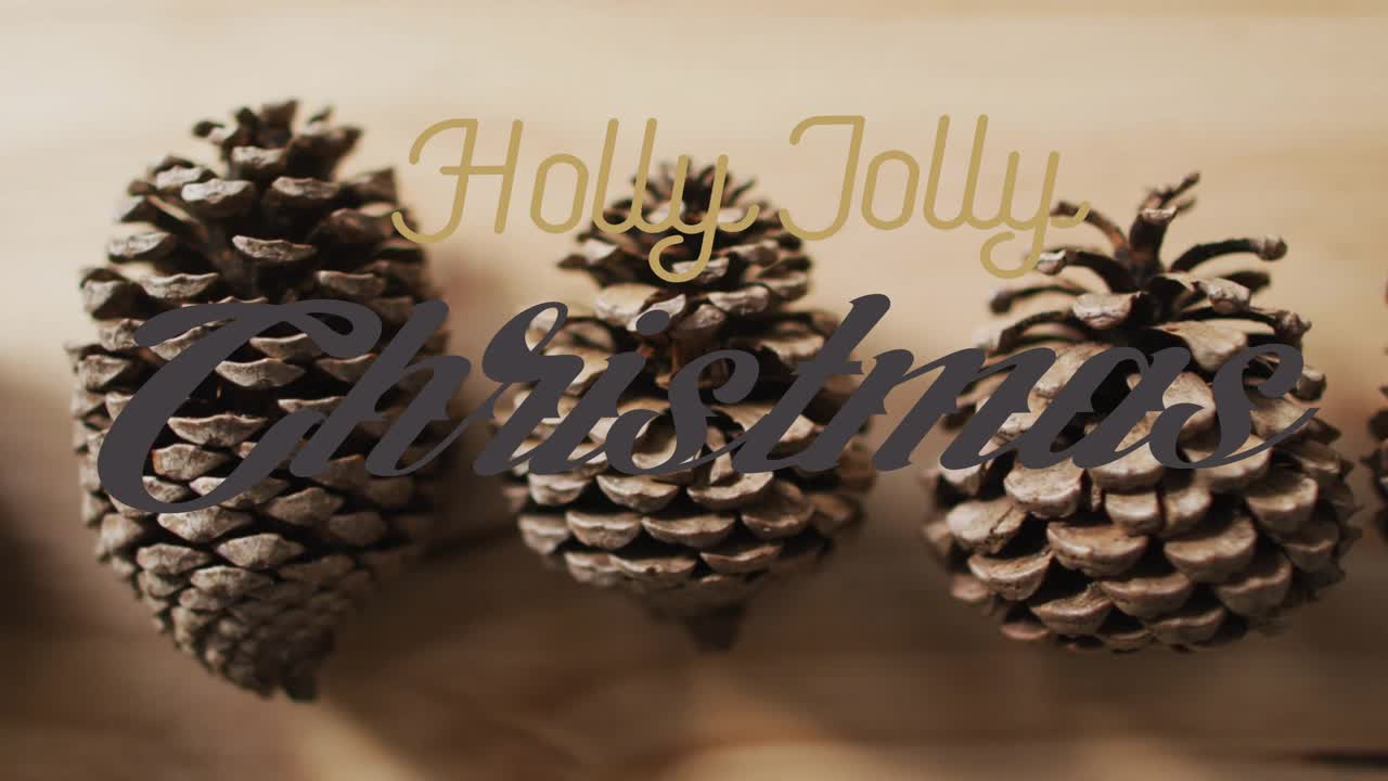 Oro, allegro e festoso, che sbiadisce causando uno scivolamento oscuro verso il Natale e crescendo sopra le pigne per creare un biglietto d'auguri