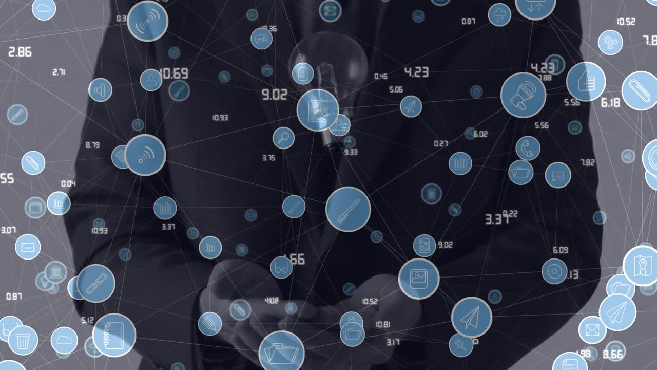 미디어 아이콘 네트워크의 애니메이션이 비즈니스맨이 전구를 던지고 잡는 것을 떠다니고 있습니다.