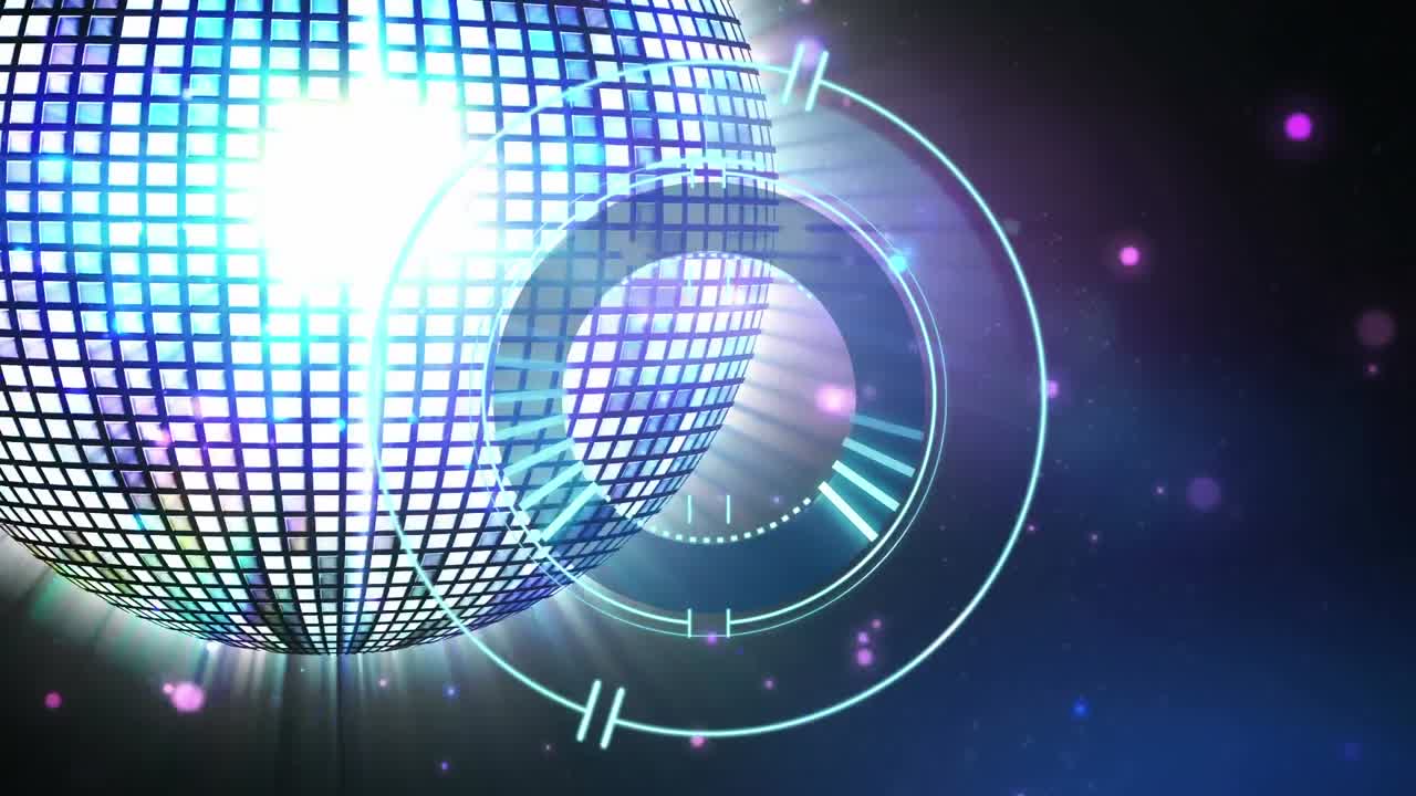 회전하는 거울 공 위의 부하 원의 애니메이션