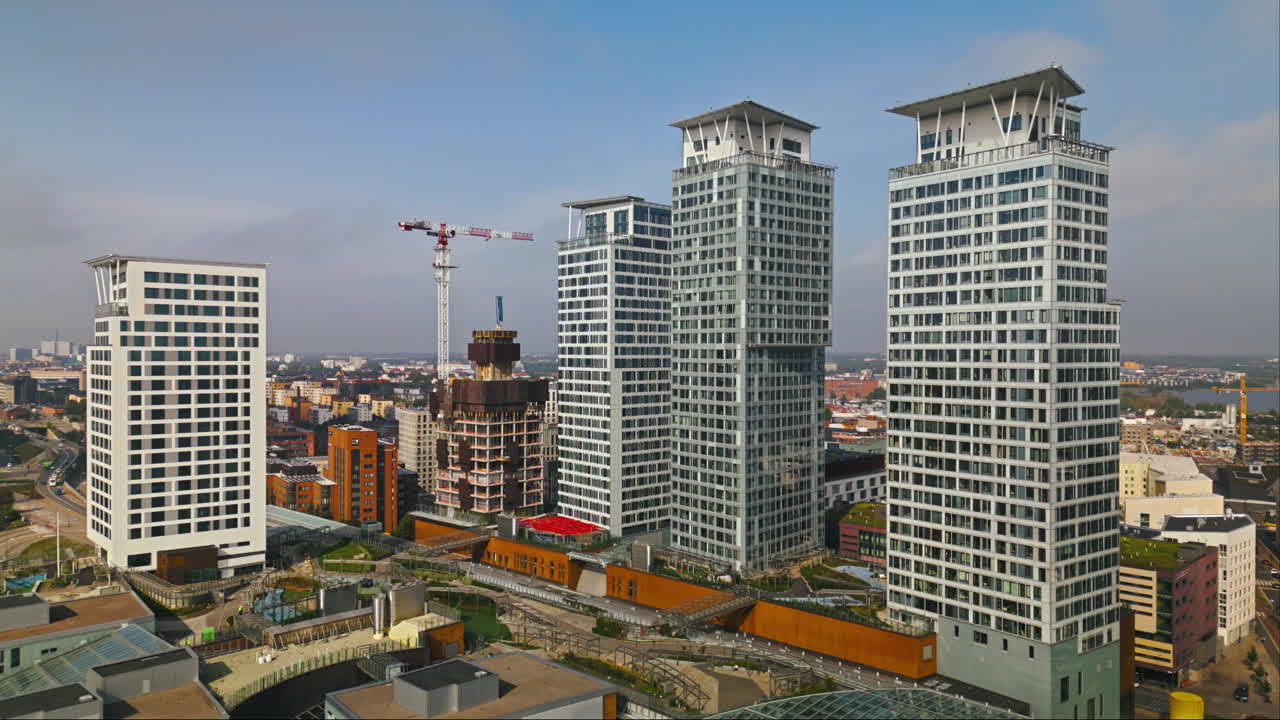 complejo de torres redi, rascacielos en kalasatama, helsinki