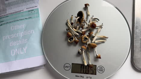 Magic-Mushrooms-Prescription-for-depression-or-ptsd-weighing-on-scale