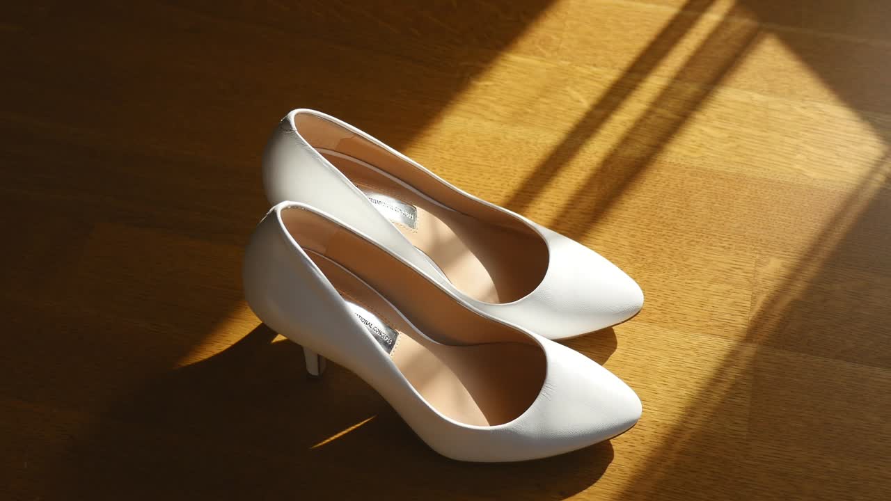 여성용 화이트 웨딩슈즈