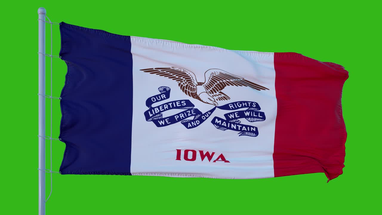 bandera del estado de iowa ondeando en el viento contra el fondo de la pantalla verde