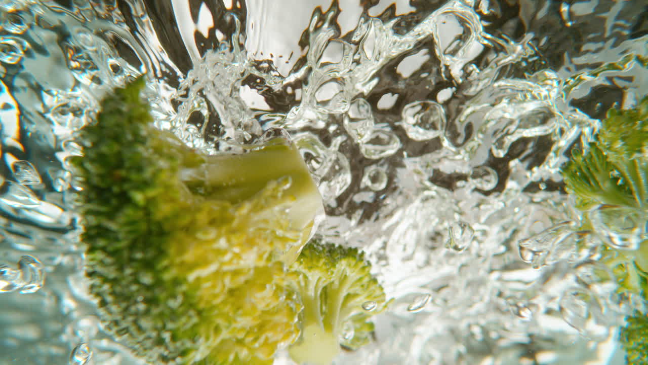 물에 는 브로콜리