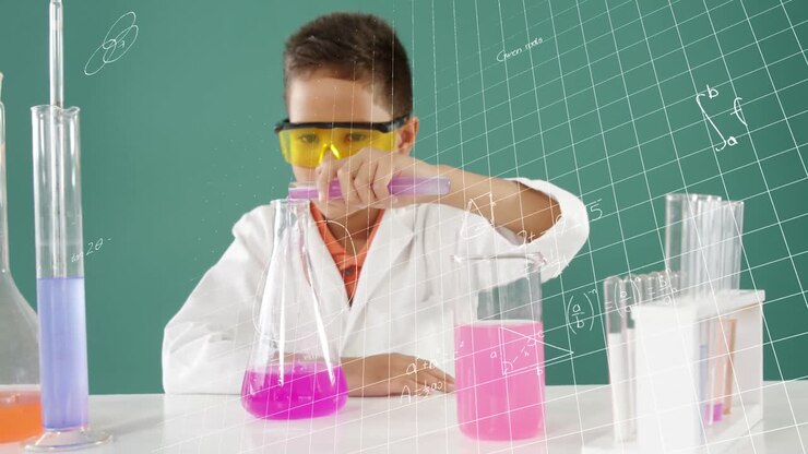 Equazioni matematiche che fluttuano sullo sfondo di un ragazzo che esegue un esperimento in laboratorio.