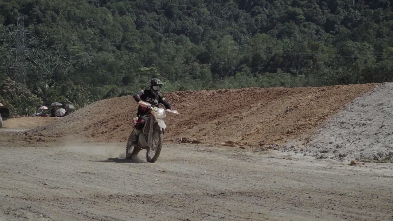 Serikin Bau Dirt Bike Race,Kuching,Borneo.