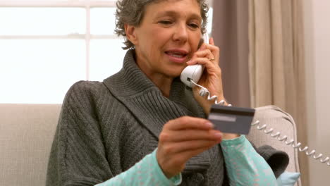 woman making a phone call