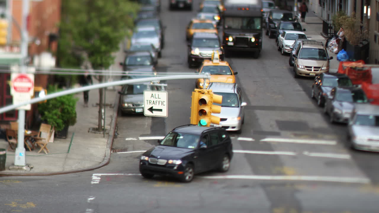 바쁜 거리의 택시 1