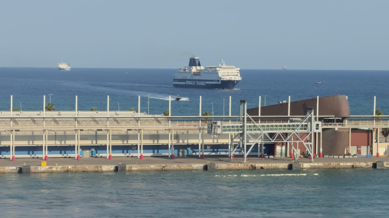 Port of Barcelona, transport ferry, approaching