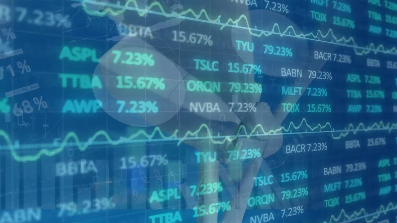 Animazione di dati finanziari e grafici su una turbina eolica