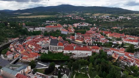 český krumlov, bohemia del sur, república checa, julio de 2023