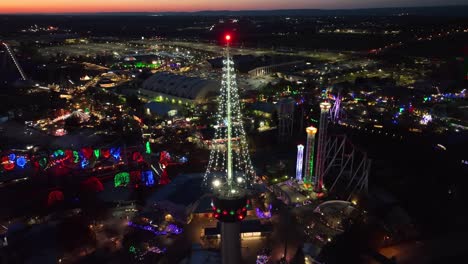 christmas lights on top of kissing tower at hershey park candylane