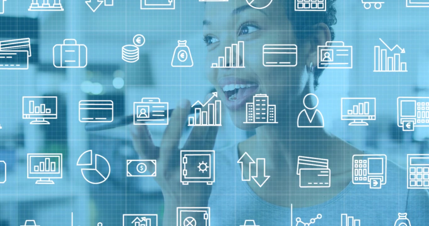 Donna professionista che usa lo smartphone in ufficio con sovrapposizione di dati finanziari