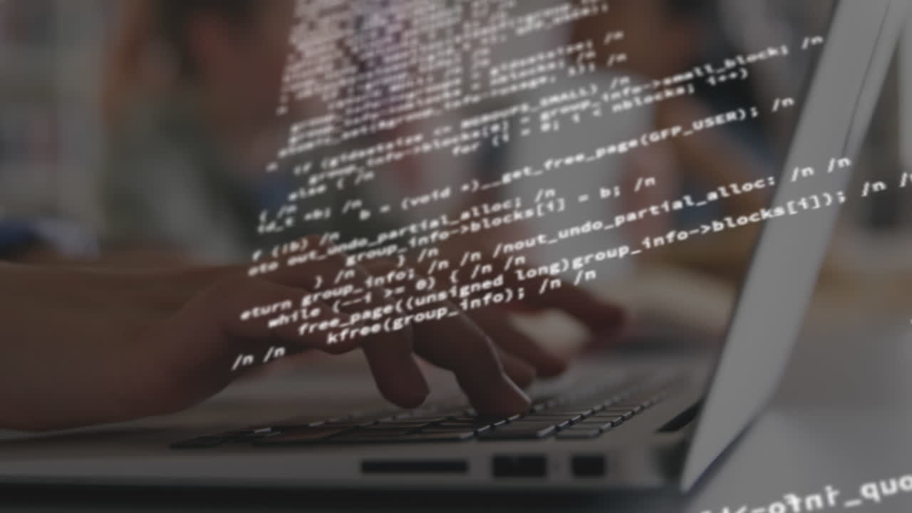 video compuesto digital del procesamiento de datos contra una persona que usa una computadora portátil