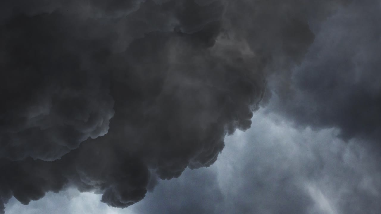 relámpagos dramáticos en una tormenta severa