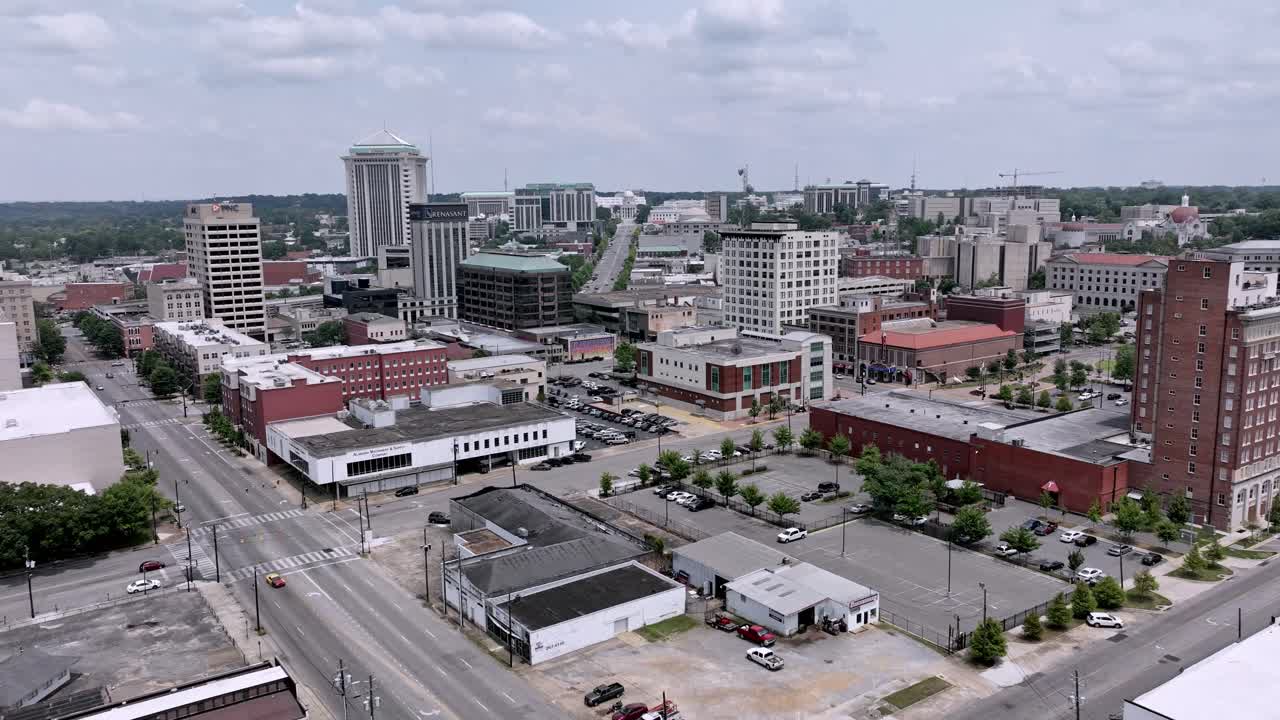 Montgomery, Alabama skyline with drone video hyperlapse moving right to left
