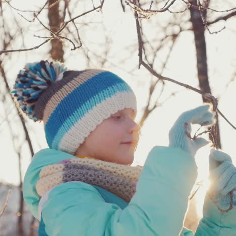 niña cinco años le gusta venir invierno 3