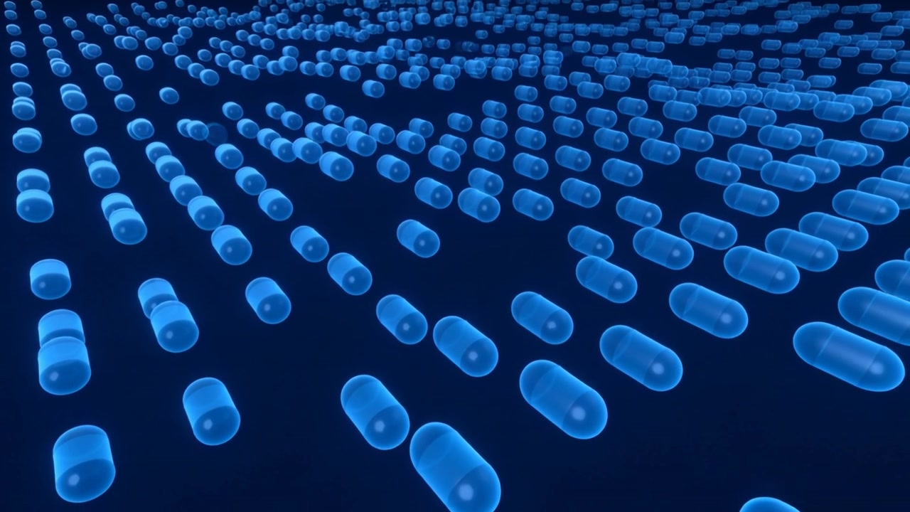 Telecamera virtuale in movimento che porta avanti una griglia di capsule blu luminose su un piano blu scuro, mostrando profondità