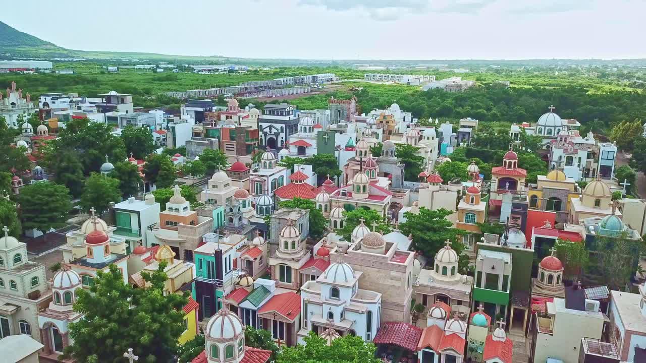 Take Aeria over a luxurious cemetery in Sinaloa, Mexico 04