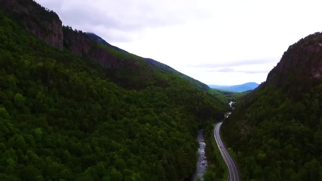 Beautiful northern new York mountains in 2.7k