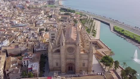 catedral de mallorca in palma, spain