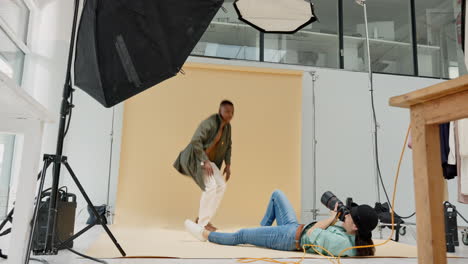 fotógrafo de moda, modelo