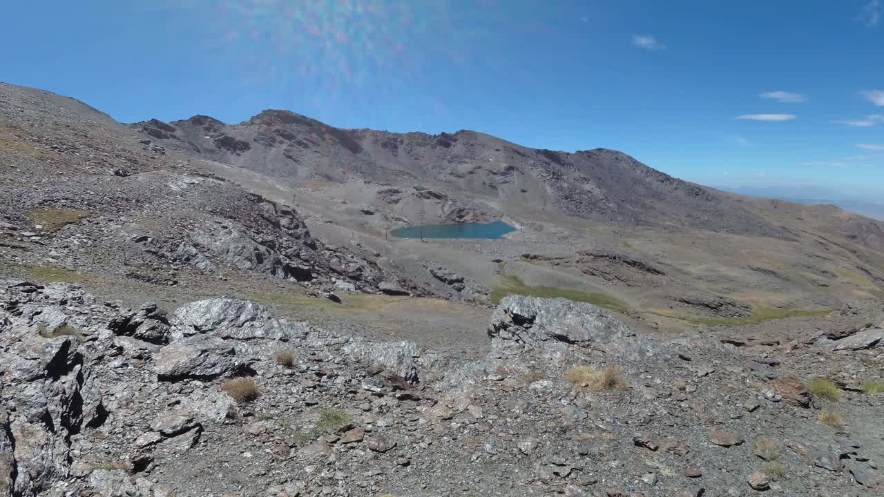 españa granada sierra nevada verano 4k desde arriba y abajo con un drone y una action cam estabilizada