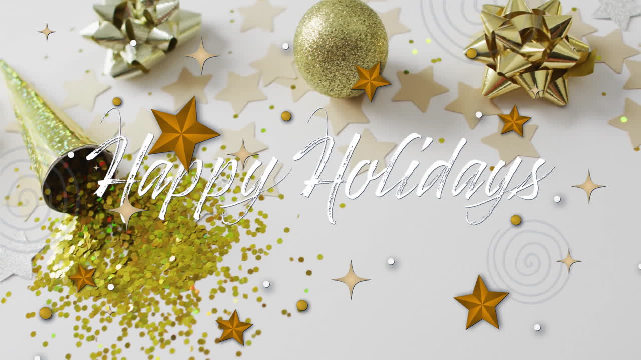Animação de texto de Boas Festas sobre fundo de decorações de Natal