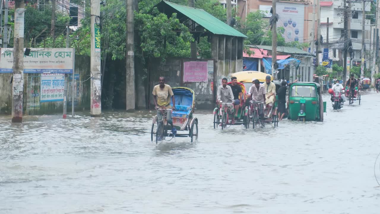 Street Flooding in Bangladesh