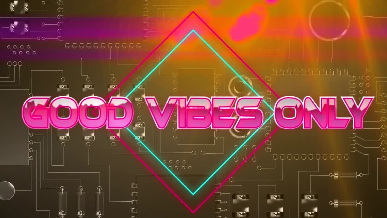 animación de texto metálico rosa solo buenas vibraciones, con líneas de neón, sobre la placa base de la computadora