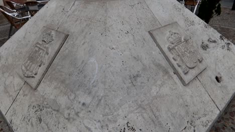 Stone carving with Spain&#039;s shield in Aranda de Duero
