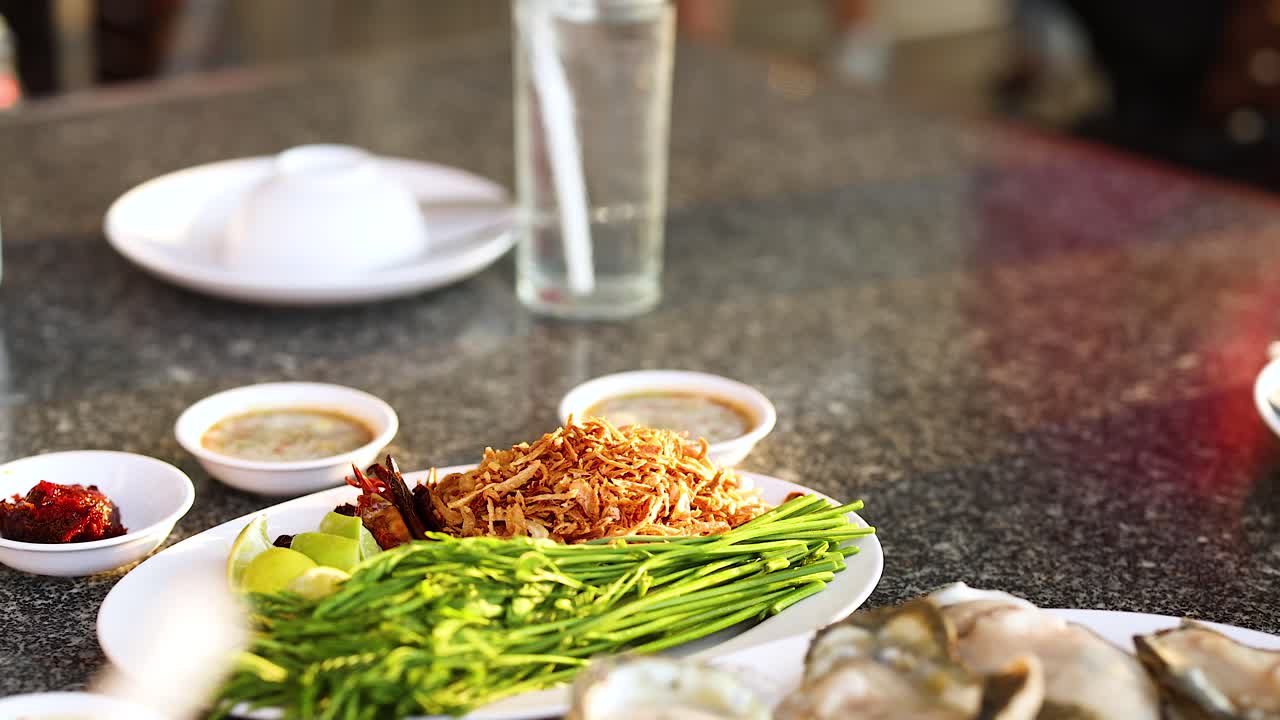 Delicious Thai meal with fried shallots