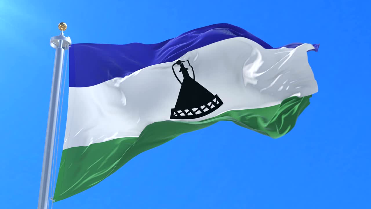 레소토 발이 바람에 흔들리고 푸른 하늘이 느리게 회전하고 있습니다.