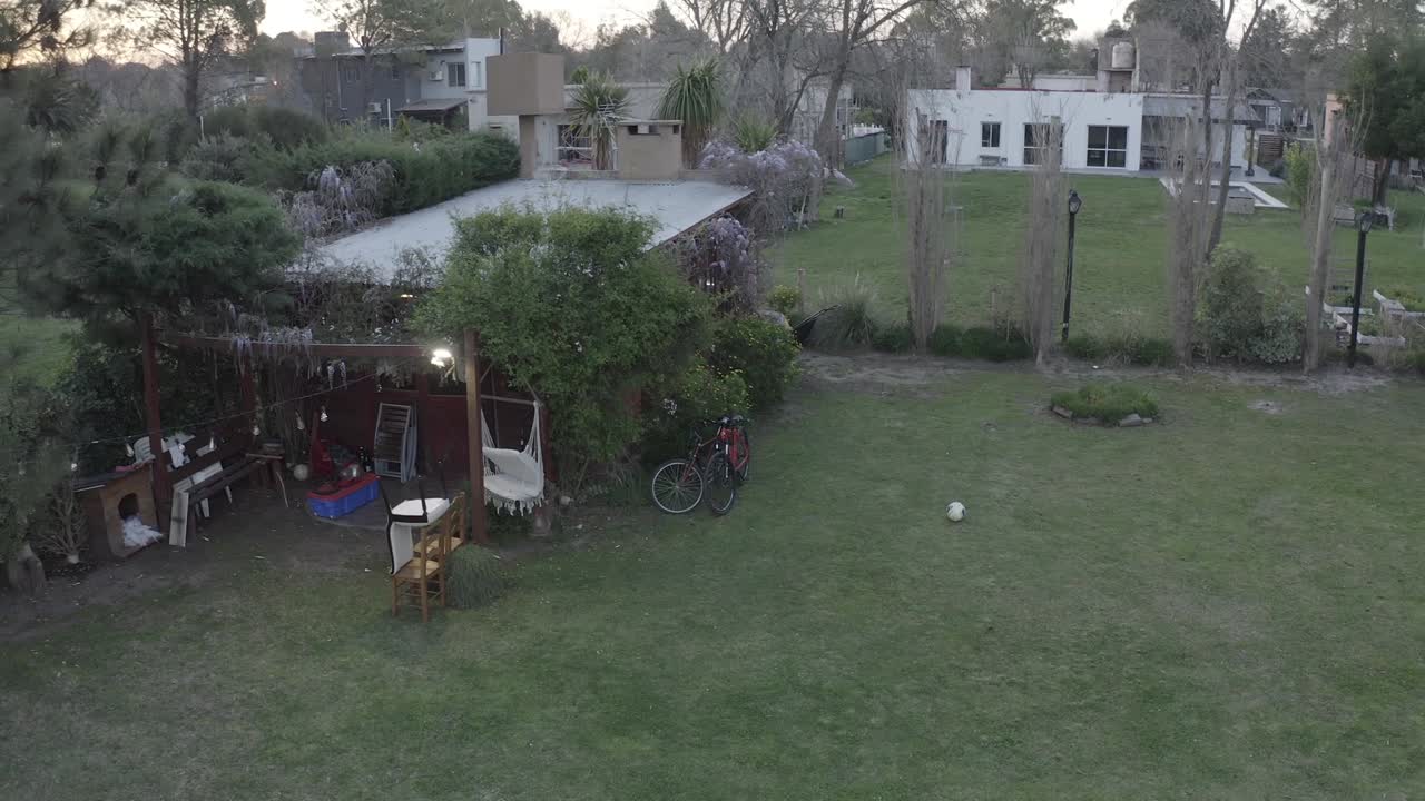 Atardecer en una p&eacute;rgola rustica en Jamaica