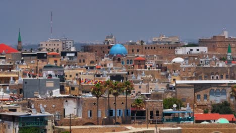 Acre-Tejados-De-La-Ciudad-Vieja-Con-Cúpulas-De-Mezquitas-Y-Torres-De-Iglesias