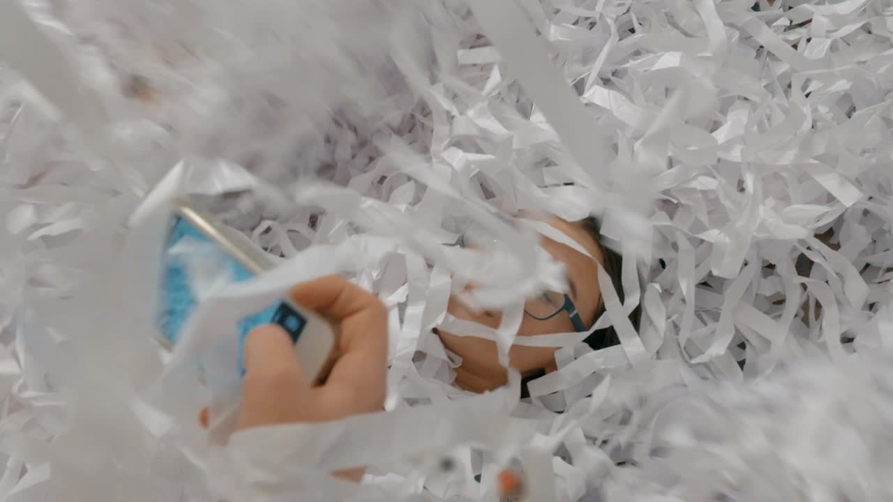 아이들을 위한 종이 파티에서 좋은 을 얻는 것