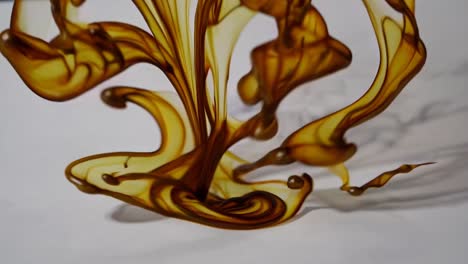 salpicaduras de líquido abstractas