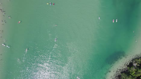 Schwimmer---Talbuddora---Goldküste-Queensland---Australien---Antenne---Vogelperspektive