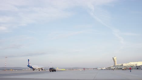 airport scene at dawn/dusk