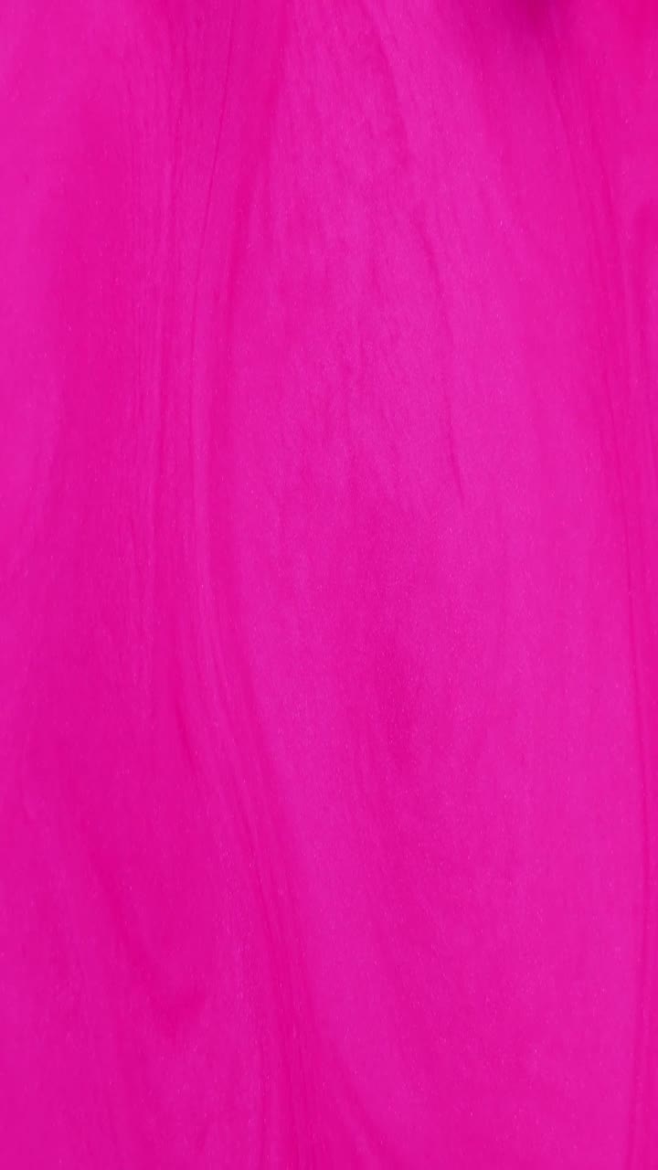 Latar Belakang Cairan Magenta Abstrak Berpusar