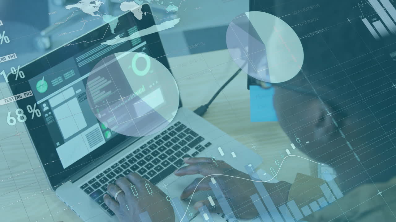 animación del procesamiento de datos financieros sobre un empresario afroamericano en el cargo