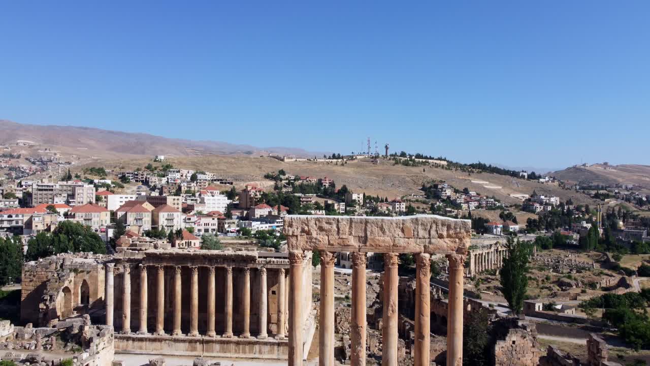 famosas ruinas romanas de baalbek con templos de júpiter y baco, sitio del patrimonio mundial de la unesco en baalbek, líbano