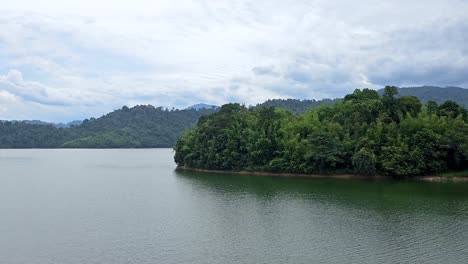 beautiful lake and green mountain natural scenery in kuala kubu bharu, selangor, malaysia