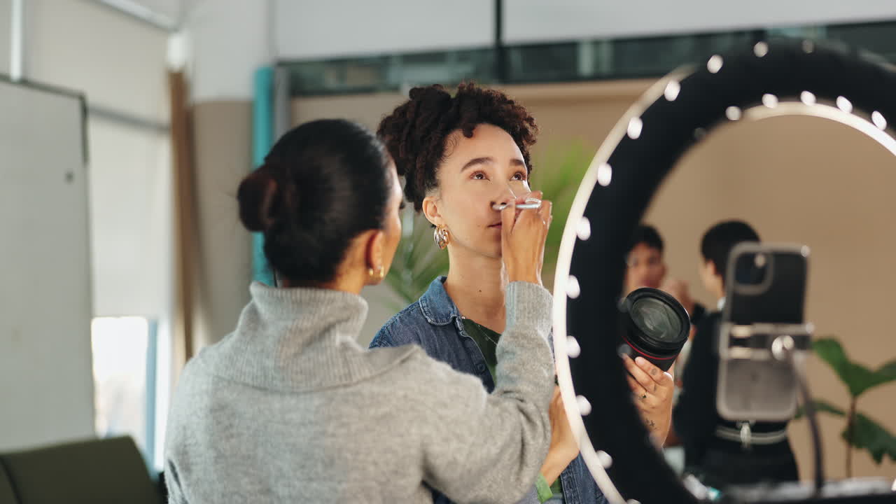메이크업 튜토리얼 - 무대 뒤에서