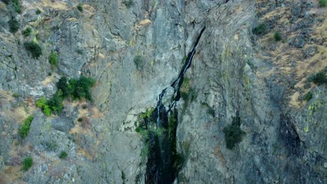 usa, ca, outside kings canyon national park, convict flat, 45589 - waterfalls