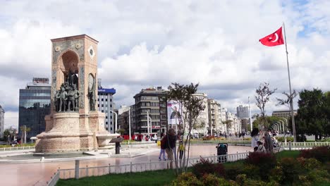 monumental square in istanbul with turkish flag