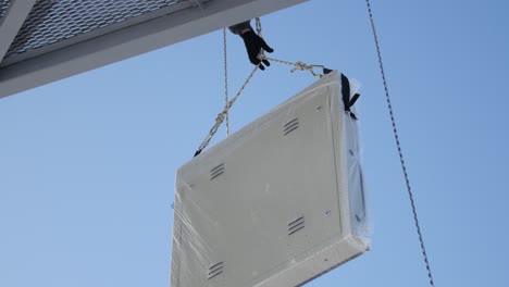 instalación de pantallas grandes con led