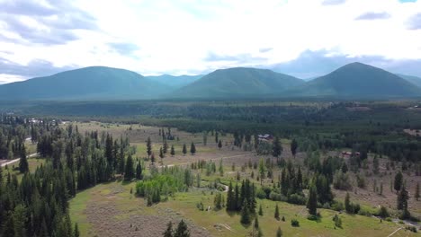 polebridge montana - drone pan - glaciar np