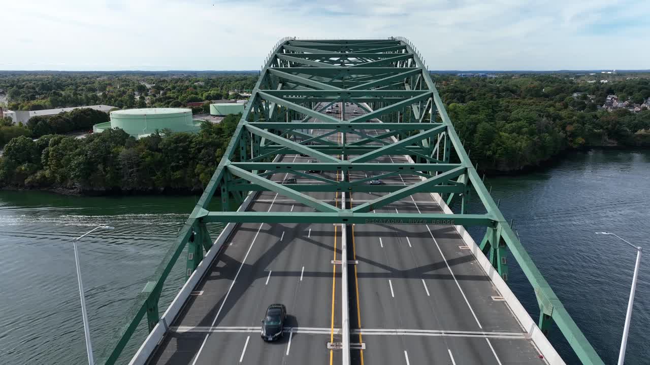 미국 메인과 뉴햄프셔 주 사이의 piscataqua 강 다리